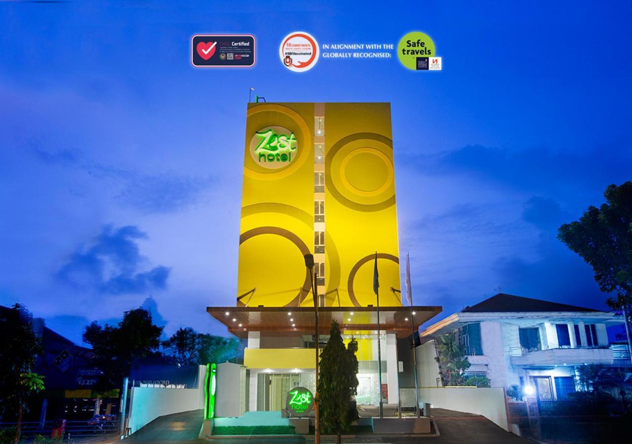 Zest Bogor By Swiss-Belhotel International Exterior foto